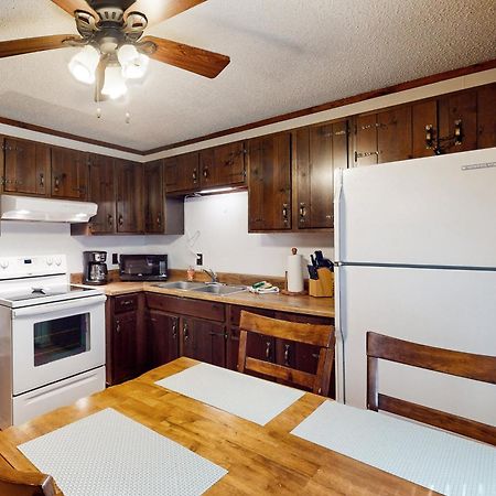 2 Bed 2 Bath Vacation Home In Whittier II Экстерьер фото